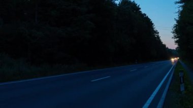 Avrupa Ormanı Caddesi Zaman Çizelgesi - Sola