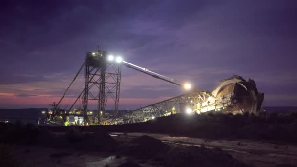 Roda Remo Mineração Carvão Gigante Noite — Vídeo de Stock