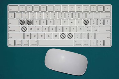 Dijital İş Dünyası kavramını ifade eden hayali klavye