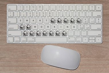 Akıllı Çalışma kavramını ifade eden hayali klavye