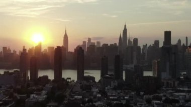 Brooklyn Crown Havadan Yükseliyor
