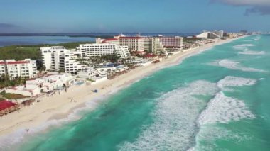 Cancun Havalimanı, Meksika