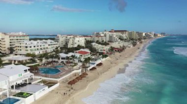 Cancun Havalimanı, Meksika