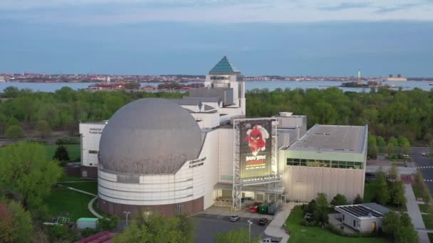 Aerial Liberty Science Center New Jersey Coronavirus 2020 — Stockvideo