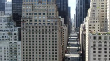 Coronavirus sırasında New York Havacılık Kolomb Çemberi