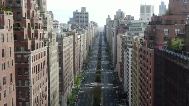 Парк Авеню Опустел Время Коронавируса Нью Йорк Апрель 2020 Года — стоковое видео