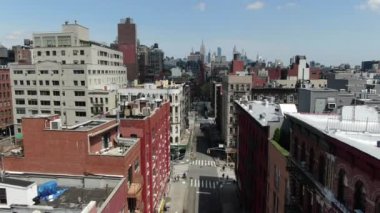 Coronavirus 2020 sırasında Çin Mahallesi, New York Havalimanı