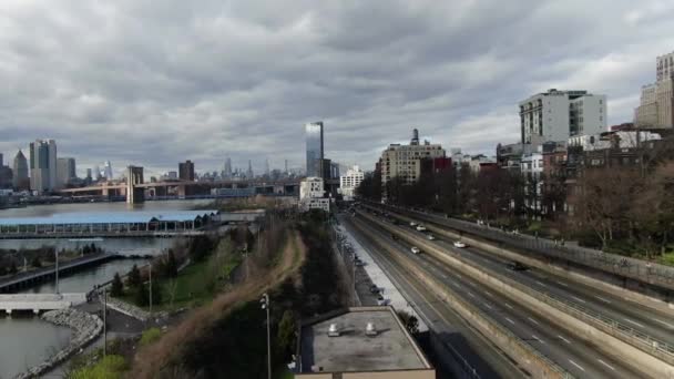 Brooklyn Heights Promenade Bqe Coronavirus March 2020 — Stockvideo