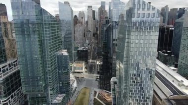 61. Cadde, Batı Yakası Apartmanları, New York Coronavirus Salgını sırasında, Mart 2020