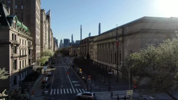 Park Avenue Midtown Aerial – stockvideo