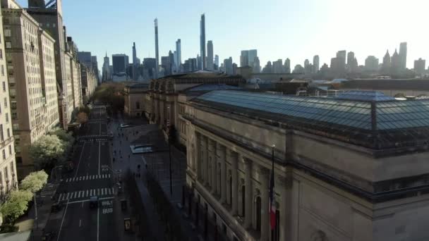 Park Avenue Midtown Aerial Lockdown — стоковое видео