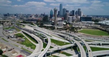 Dallas, Teksas 'ta İşlek Otoyolu Havalimanı