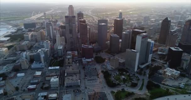 Aérea Autopista Skyline Centro Dallas Texas — Vídeo de stock