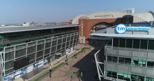 Aerial American Airlines Center Pusat Kota Dallas Texas — Stok Video