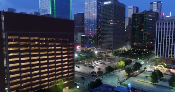 Flygfoto Bank America Building Dallas Texas — Stockvideo