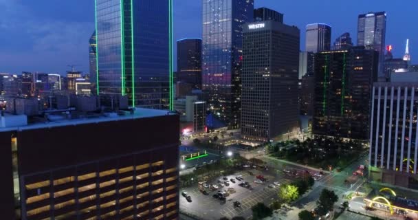 Flygfoto Bank America Building Dallas Texas — Stockvideo
