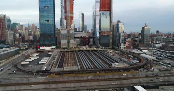 Antenne Der Bahn Lagerung Und Beginn Der Hochbahn Midtown West — Stockvideo