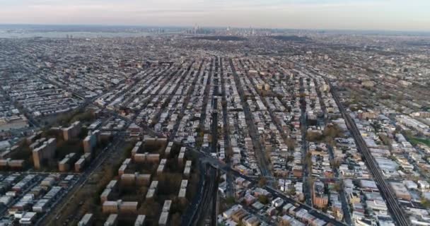 Aerial Southeast Brooklyn — стоковое видео