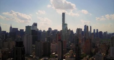 Manhattan, NYC 'deki 432 Park Avenue Binası Havalimanı.