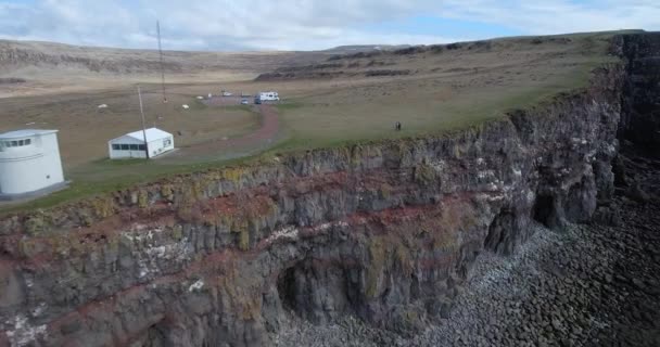 Aérea Del Acantilado Costero Islandia — Vídeos de Stock