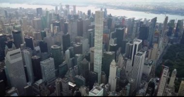 Manhattan, NYC 'deki 432 Park Avenue Binası Havalimanı.