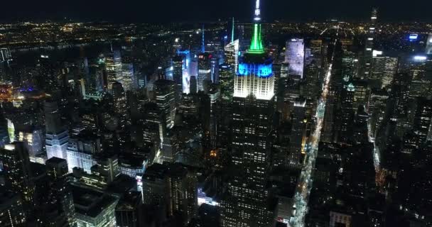 Empire State Building Night Nyc Fly — Wideo stockowe