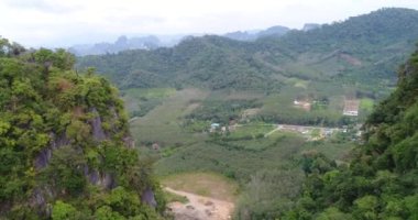 Dağların güzel manzarası