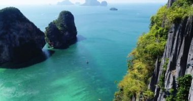 Deniz manzarası ve güzel sahil.