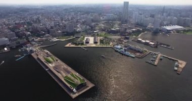 Japonya Yokohama 'nın hava aracı görüntüleri.