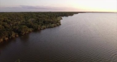 Günbatımında Jesup Gölü Havası