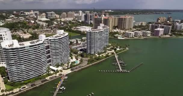 Воздушный Поток Зданий Побережье Лидо Сарасота Флорида — стоковое видео
