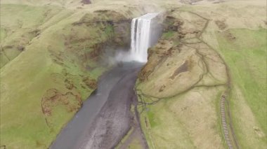 Şelale Yan Havalandırması