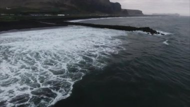 Vik İzlanda Kara Kum Sahil Havası