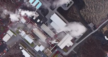 İzlanda 'da bir jeotermal enerji santralinin havası.