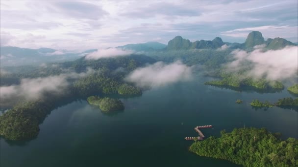 Ban Wang Khon Surat Thani Přes Mraky Ostrov Panning Right — Stock video