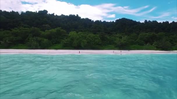 Wyspy Symilan Odlatują Tyłem Morza — Wideo stockowe
