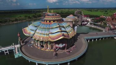 Fil Tapınağı, Arka Soldan Cepheye, Hava Tarafı Görünümü