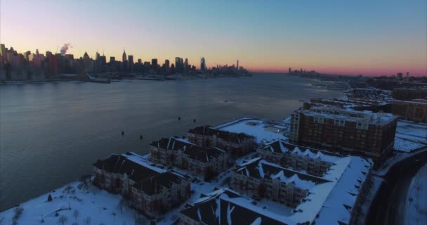 Weehawken Snow 2016 Flyover River Front Houses — Vídeo de stock