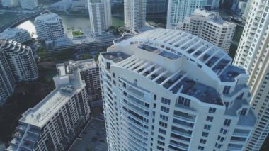 İnsansız Hava Aracı ile Hamptons Havalimanı