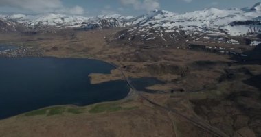 Sonbaharda İzlanda 'nın güzel doğası