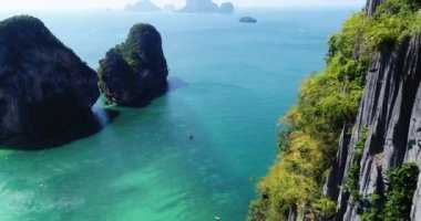 Pi phi thailand 'ın güzel göl manzarası..