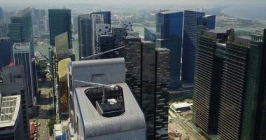 Hong Kong 'daki modern şehrin havadan görünüşü