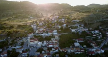 Volimes 'in Hava Görüntüleri, Gündoğumunda Yunanistan
