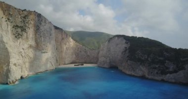 Yunanistan 'ın Zakynthos adasındaki iyon denizindeki Kefonya plajı..
