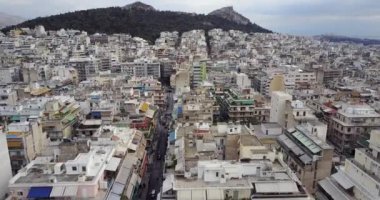 Atina 'nın havadan görünüşü, güneşli bir günde Yunanistan