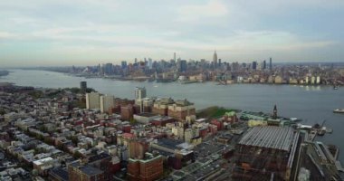 Karayip Hava Aracı Sahil Şehri