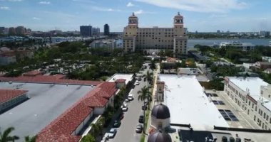 Karayip Hava Aracı Sahil Şehri