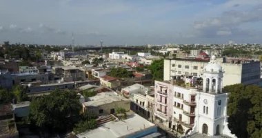 Karayip Hava Aracı Sahil Şehri