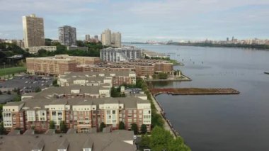 Tropikal Asya Manzarası HavacıName