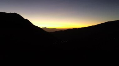 Tropikal Asya Manzarası HavacıName